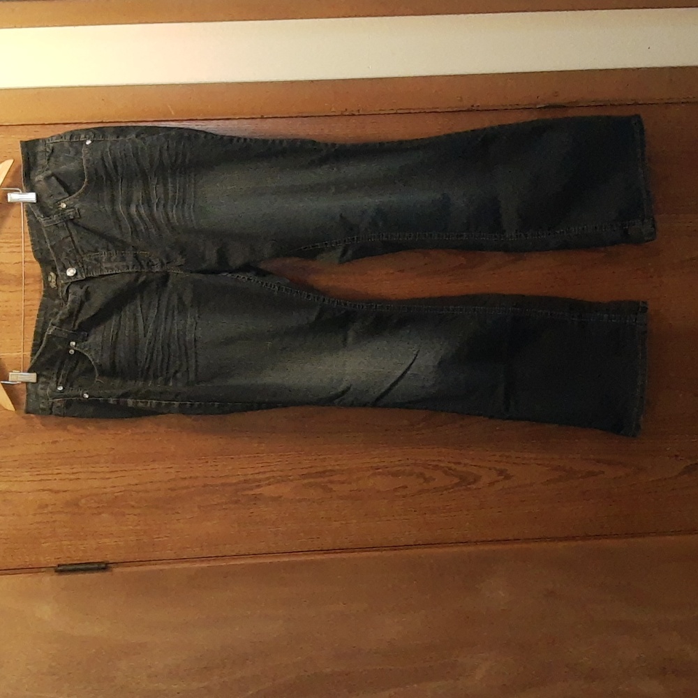 Woman's Jeans - Picture 4 of 5